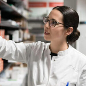 Profile photo of Evelyn Online Shop